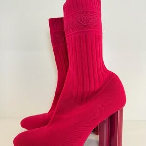 PRE OWNED LOUIS VUITTON SIZE 38.5 FUCHSIA SOCK SHOE BOOT